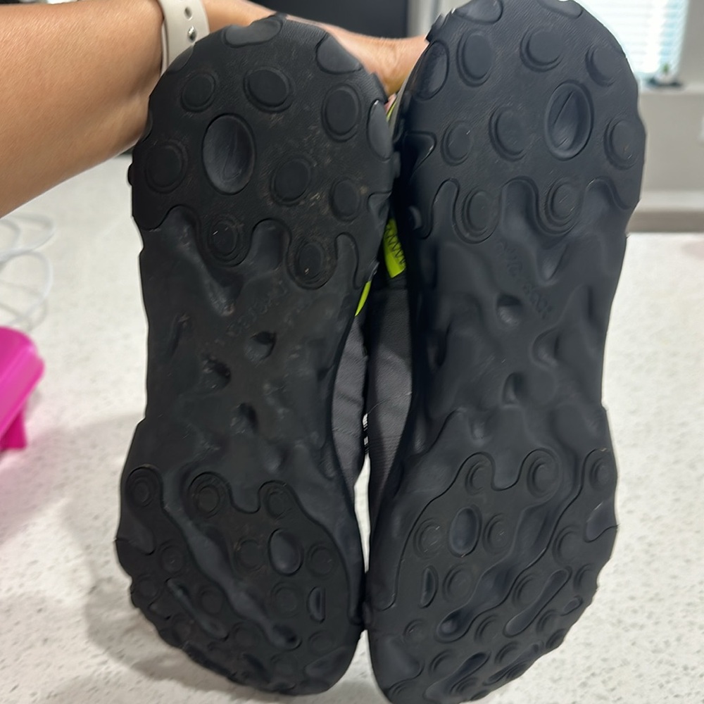 Nike Gray and Neon Yellow Athletic Shoes - Picture 4 of 4